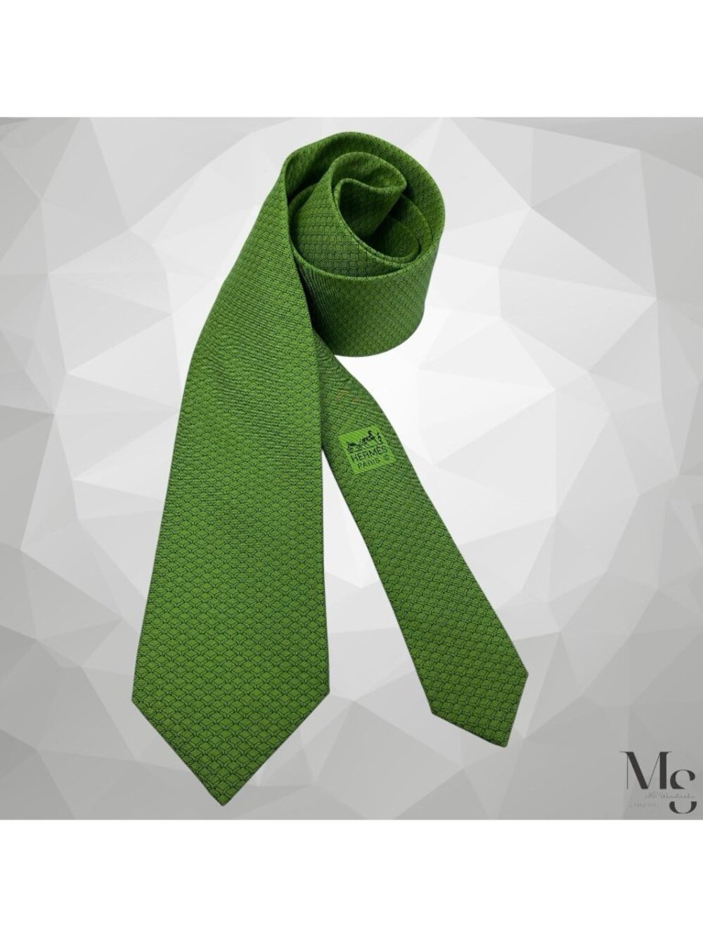 HERMES PARIS Silk Tie Green Geometric Chain Pattern 645666 EA Made In France EUC